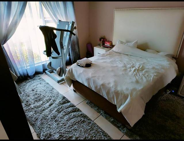 3 BEDROOM COMPLEX FOR SALE IN RANGE VIEW